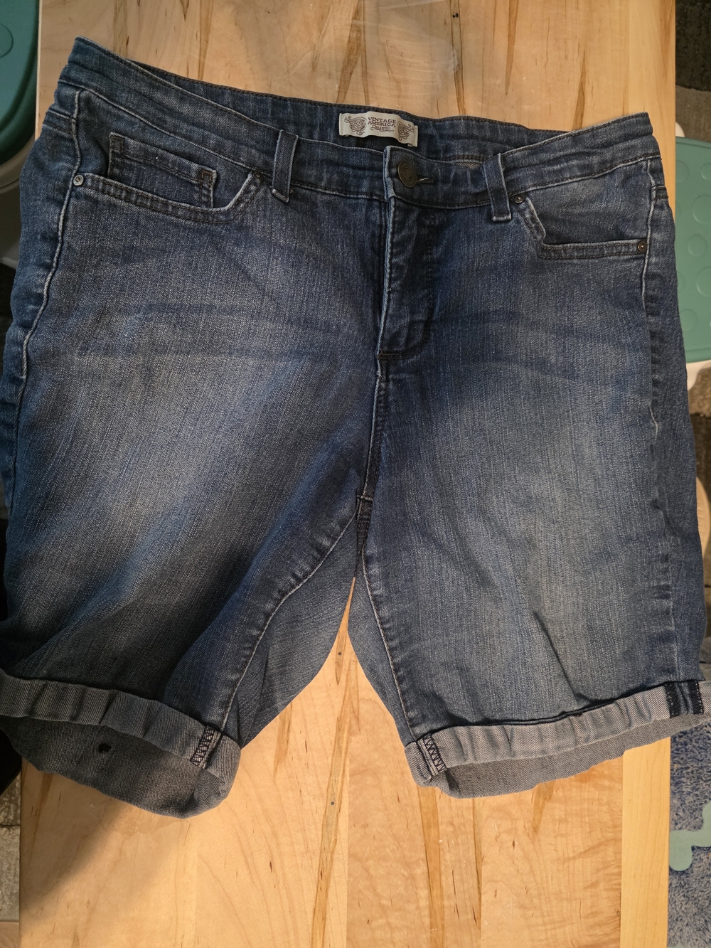 Vintage America Women's Blue Rolled-Hem Boyfriend Jeans Shorts